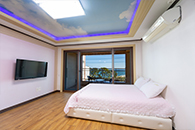 room8